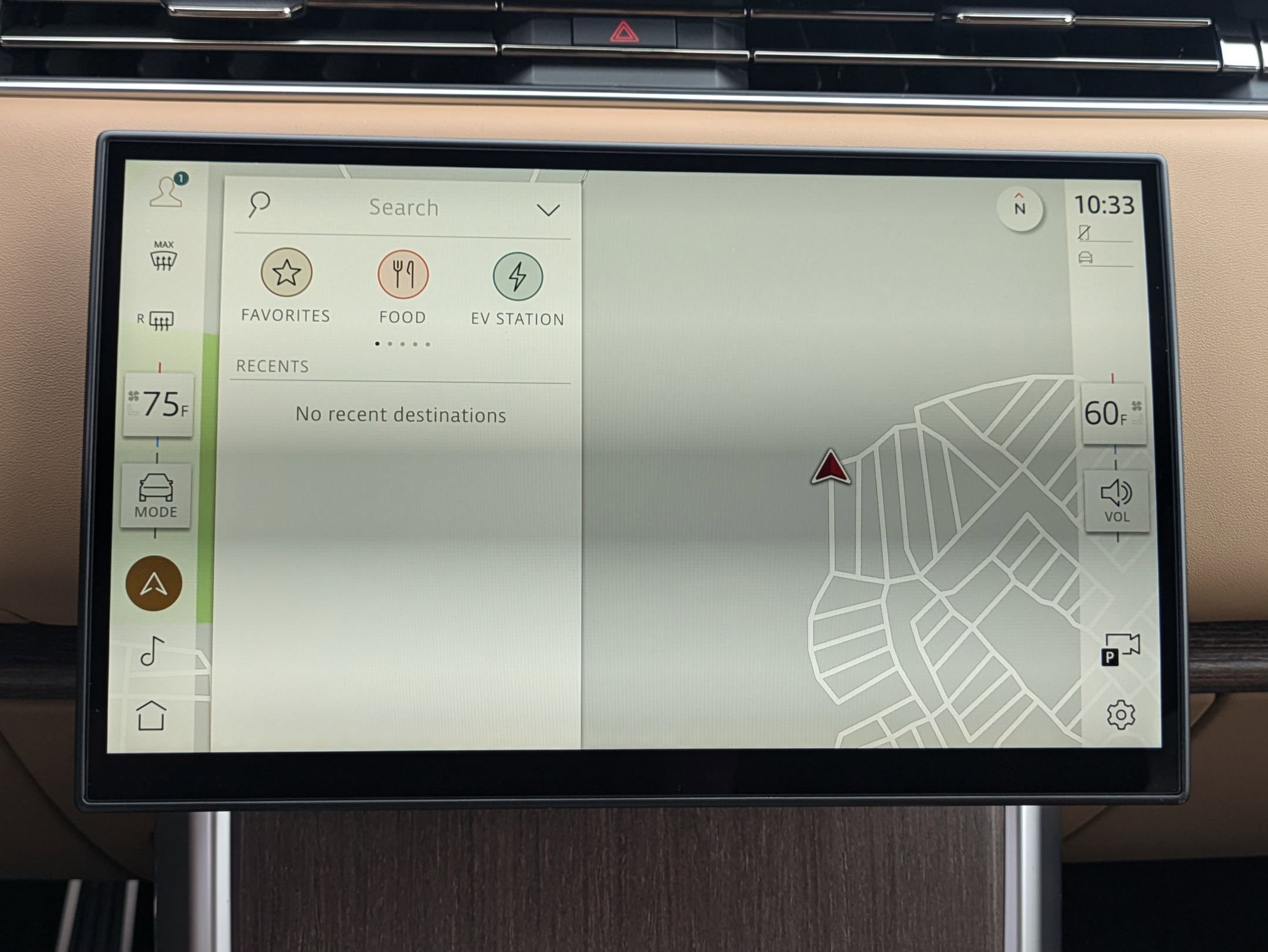 New 2025 Land Rover Range Rover SE image 13