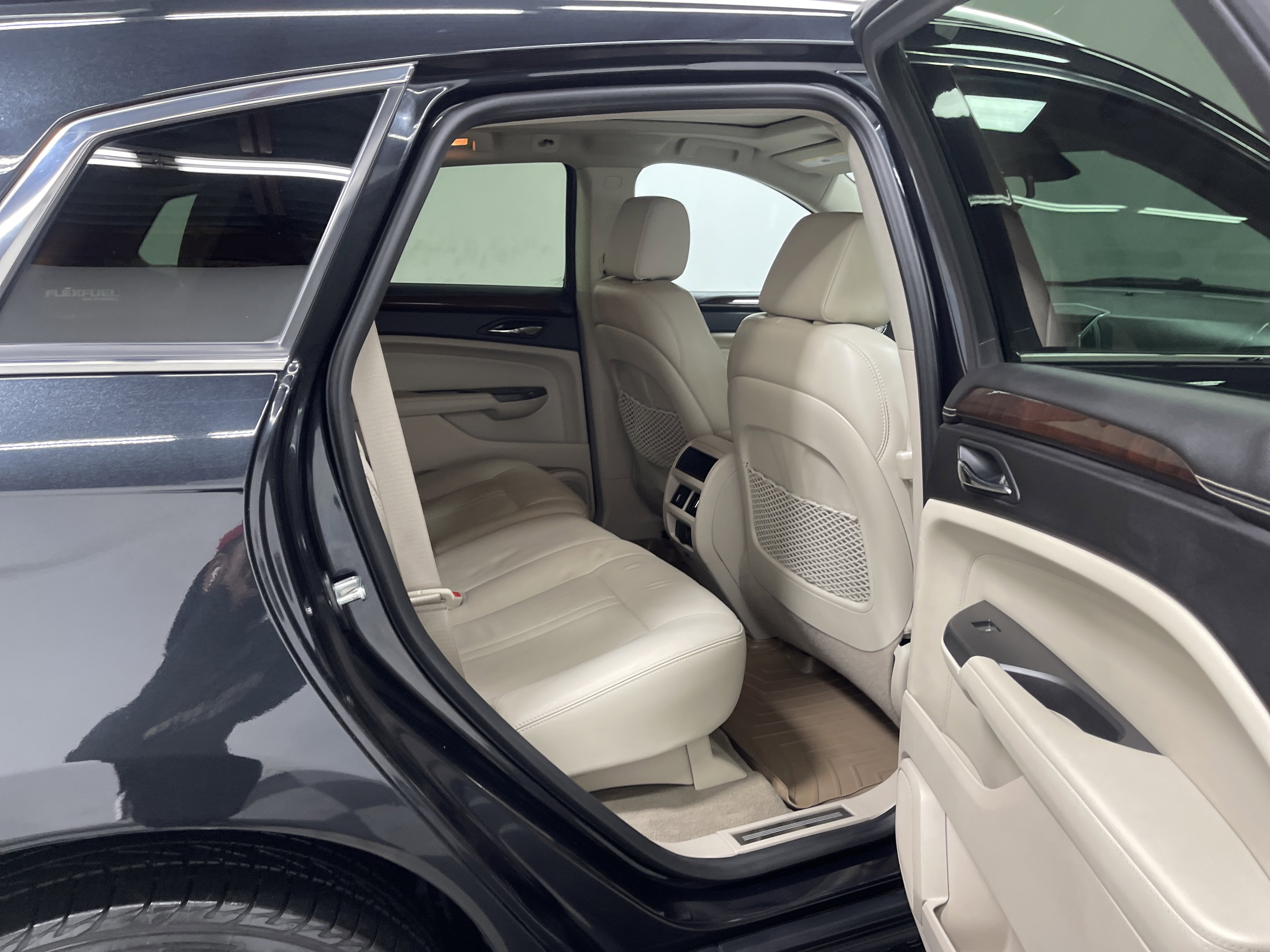 Used 2012 Cadillac SRX Performance image 21