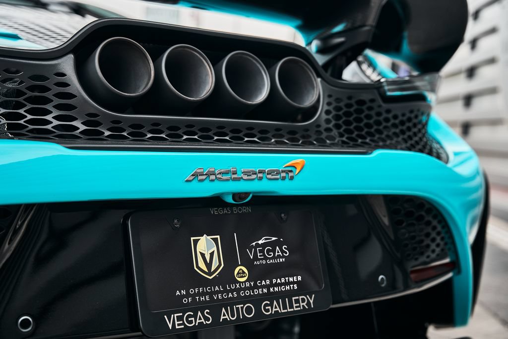 Used 2022 McLaren 765LT RWD image 16