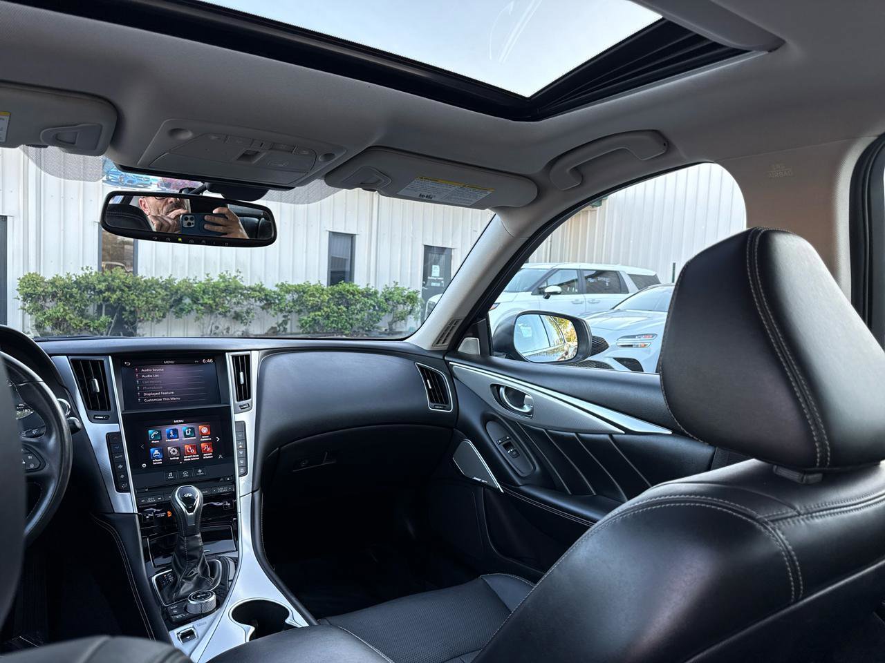 Used 2021 INFINITI Q50 Luxe w/ Seat & Sound Package image 34