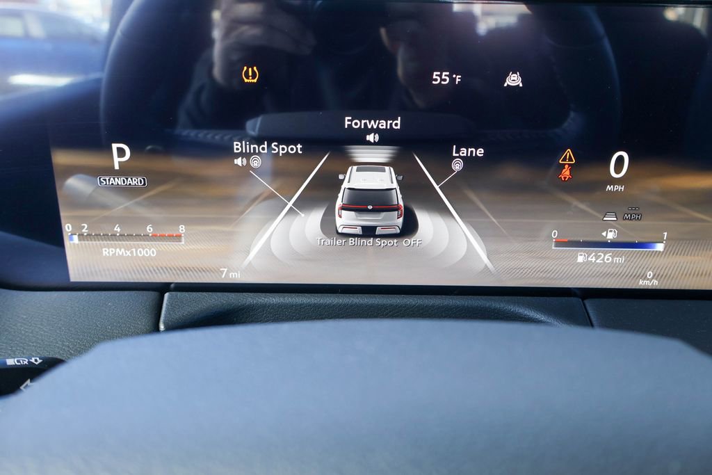 New 2026 Nissan Armada Platinum image 12