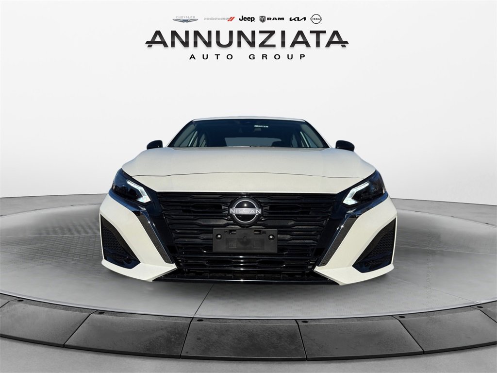 New 2025 Nissan Altima 2.5 SV image 8