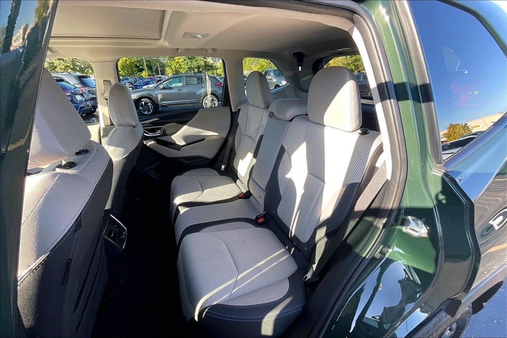 Certified 2024 Subaru Forester Premium AWD/4WD image 29