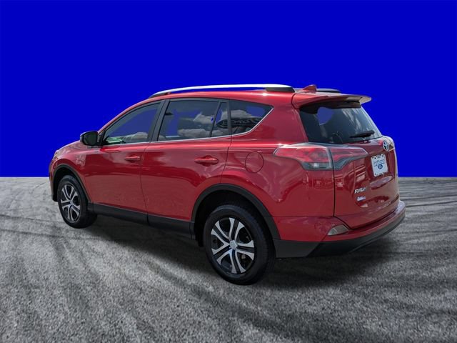 Used 2016 Toyota RAV4 LE FWD image 6