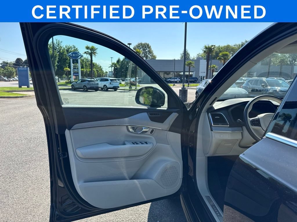 Certified 2023 Volvo XC90 B5 Core w/ Protection Package Premier AWD/4WD image 10
