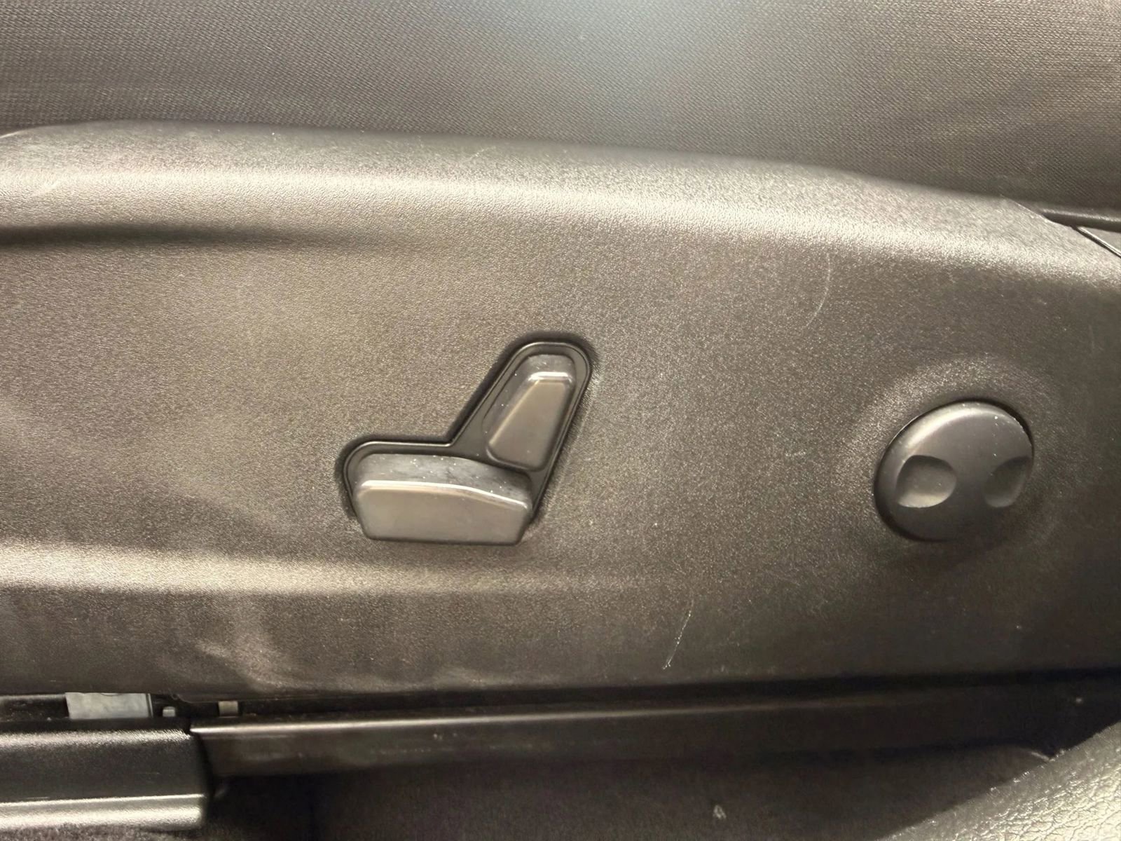 Used 2023 Dodge Charger SXT image 10