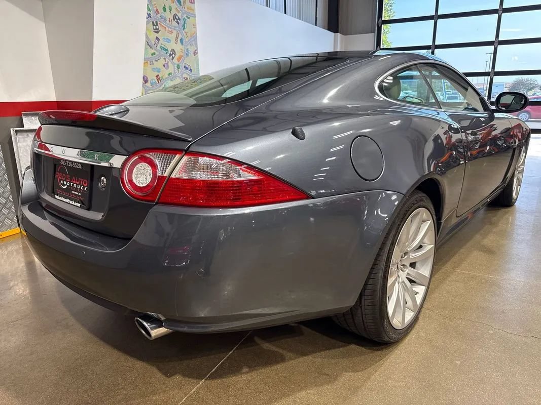 Used 2007 Jaguar XK Coupe RWD image 46