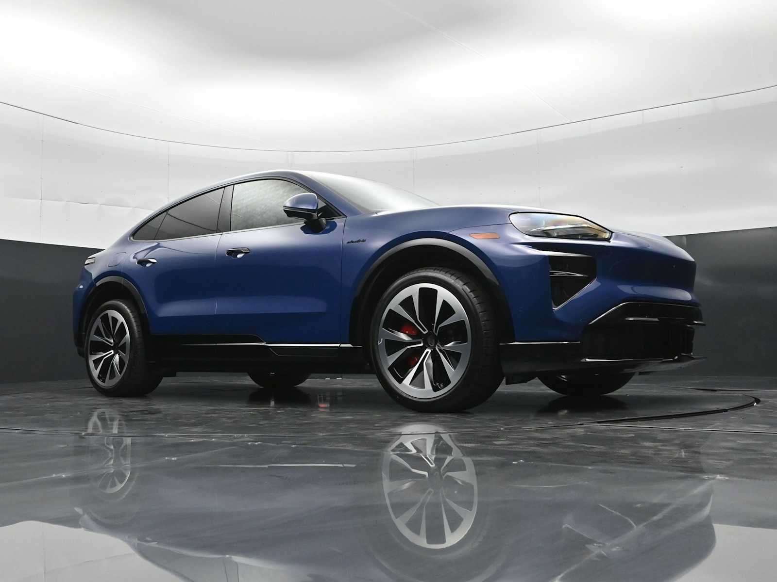New 2026 Porsche Cayenne Turbo AWD/4WD image 47
