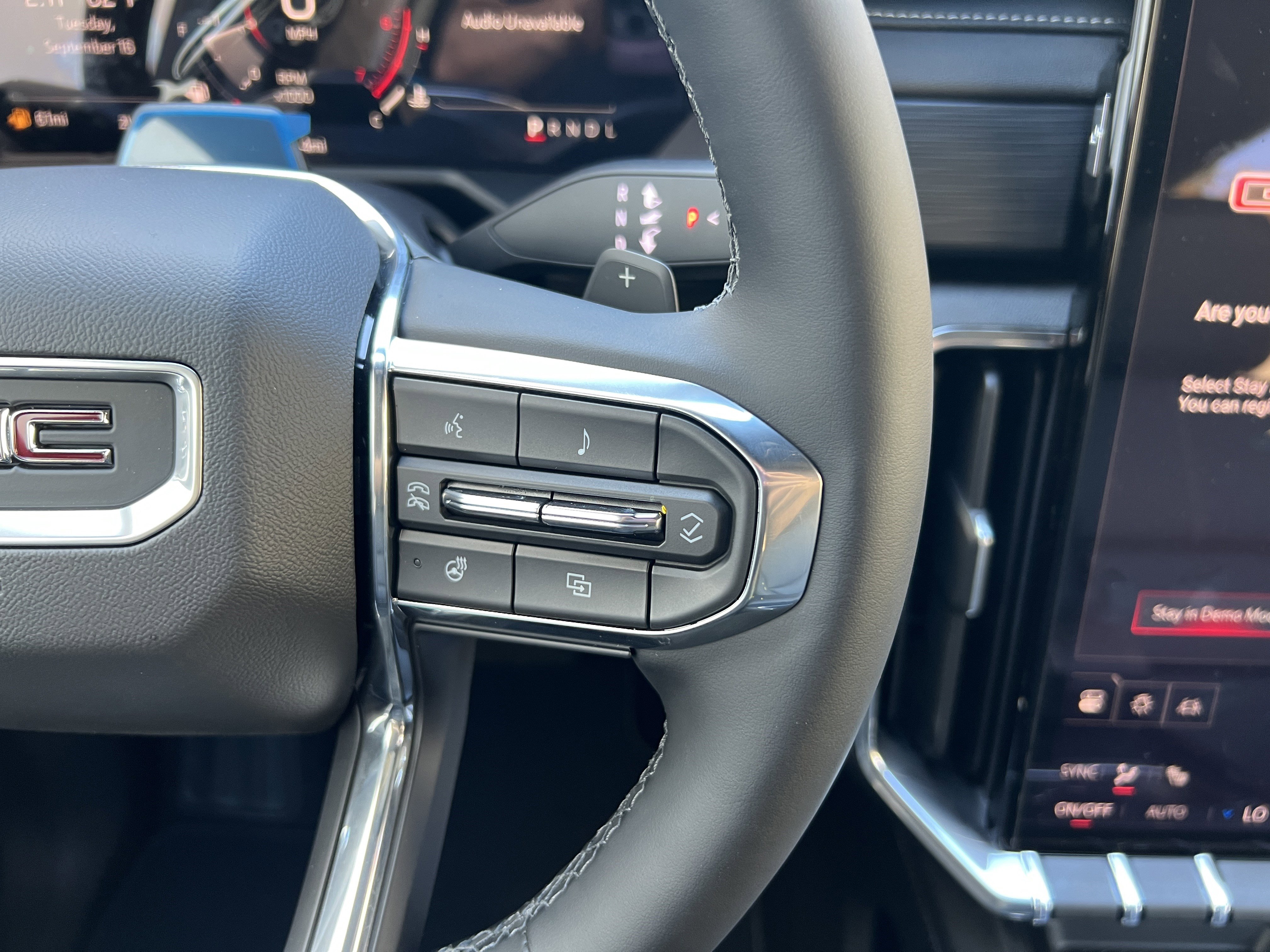 New 2026 GMC Acadia Elevation w/ Super Cruise Package image 33