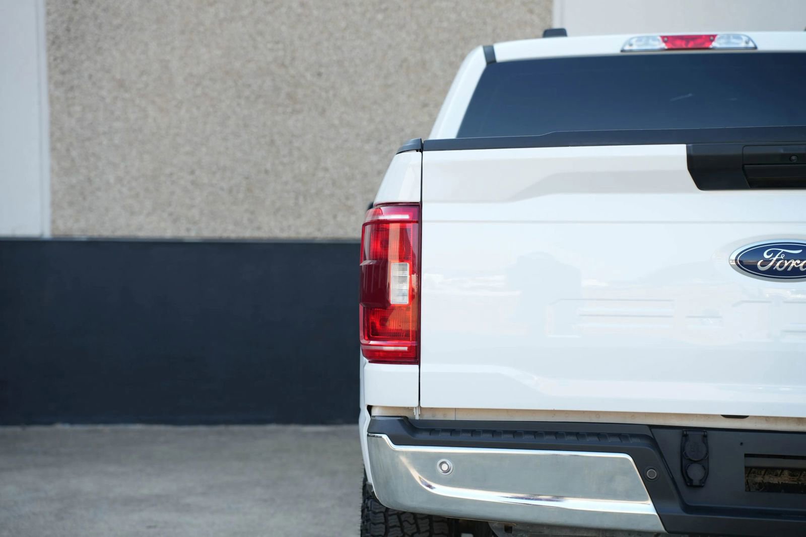 Used 2021 Ford F150 XLT w/ Equipment Group 301A Mid image 17