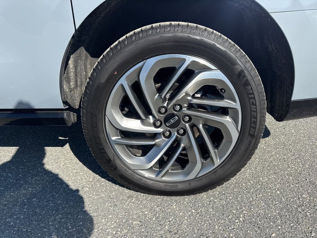 Used 2025 Lincoln Navigator L Reserve image 30