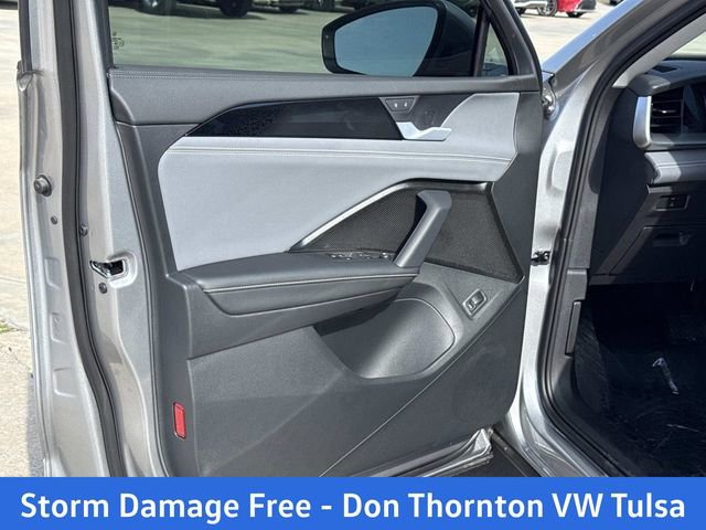 New 2026 Volkswagen Tiguan SE AWD/4WD image 10