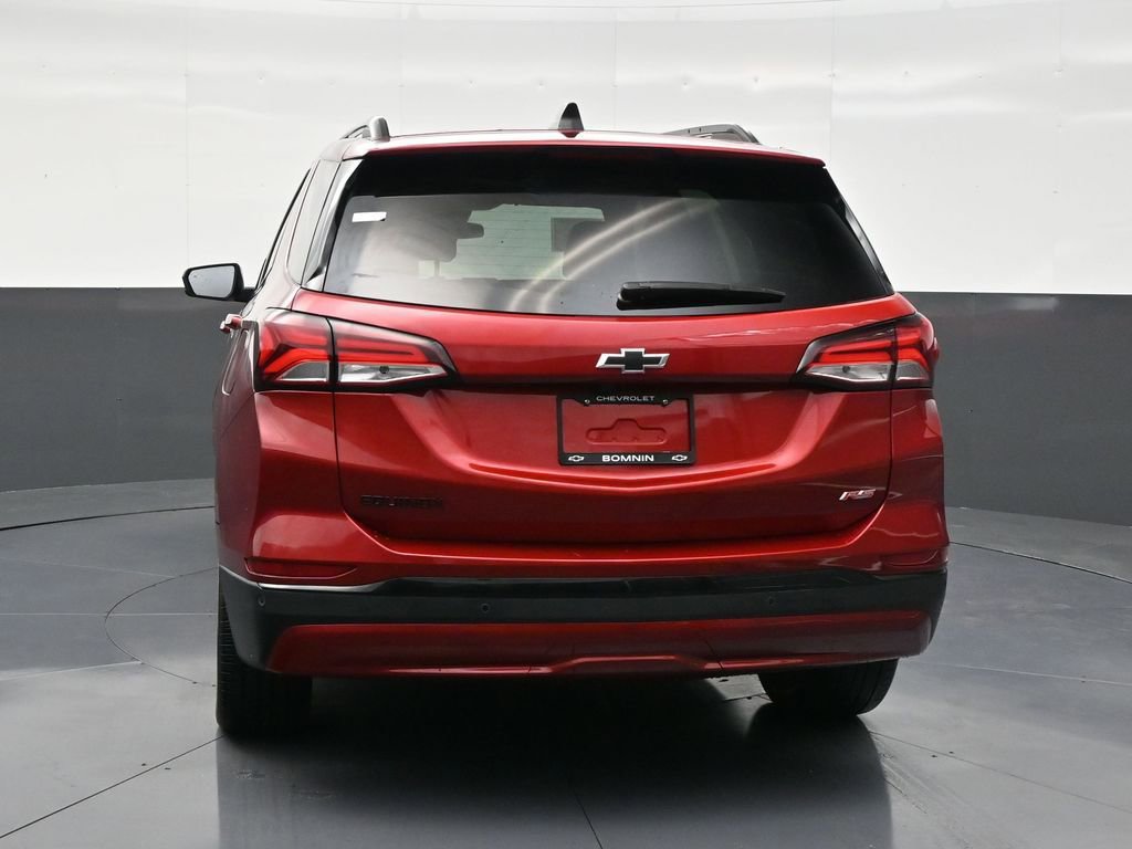 Used 2024 Chevrolet Equinox RS image 4