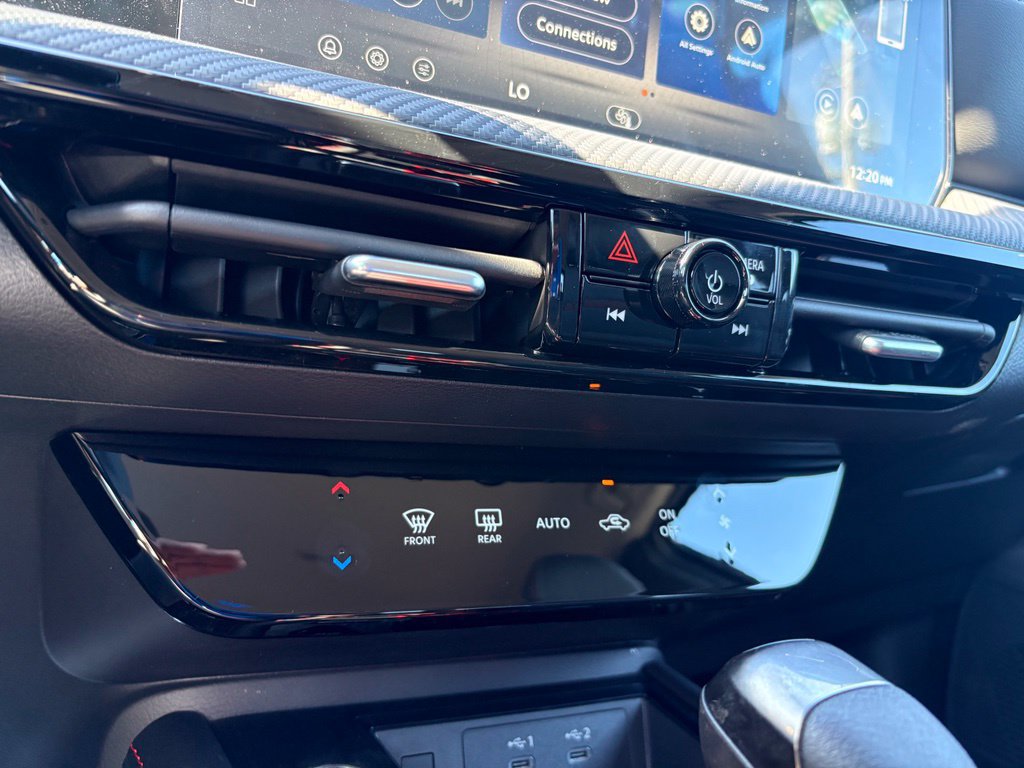 New 2027 Nissan Kicks SR FWD image 36