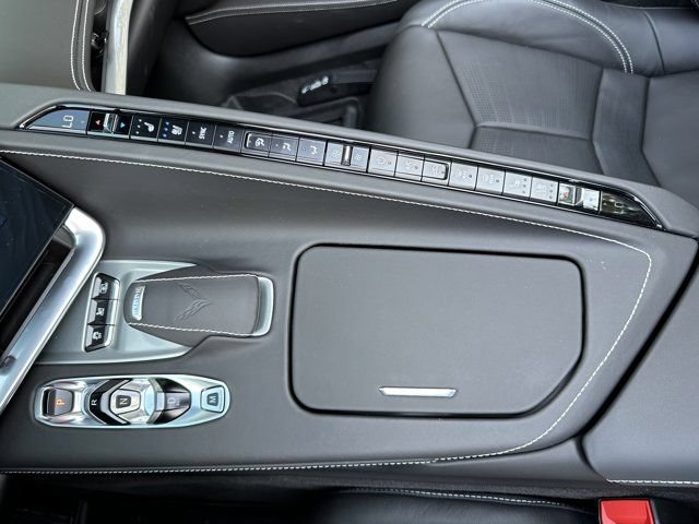 Used 2024 Chevrolet Corvette Z06 w/ Z07 Performance Package RWD image 37