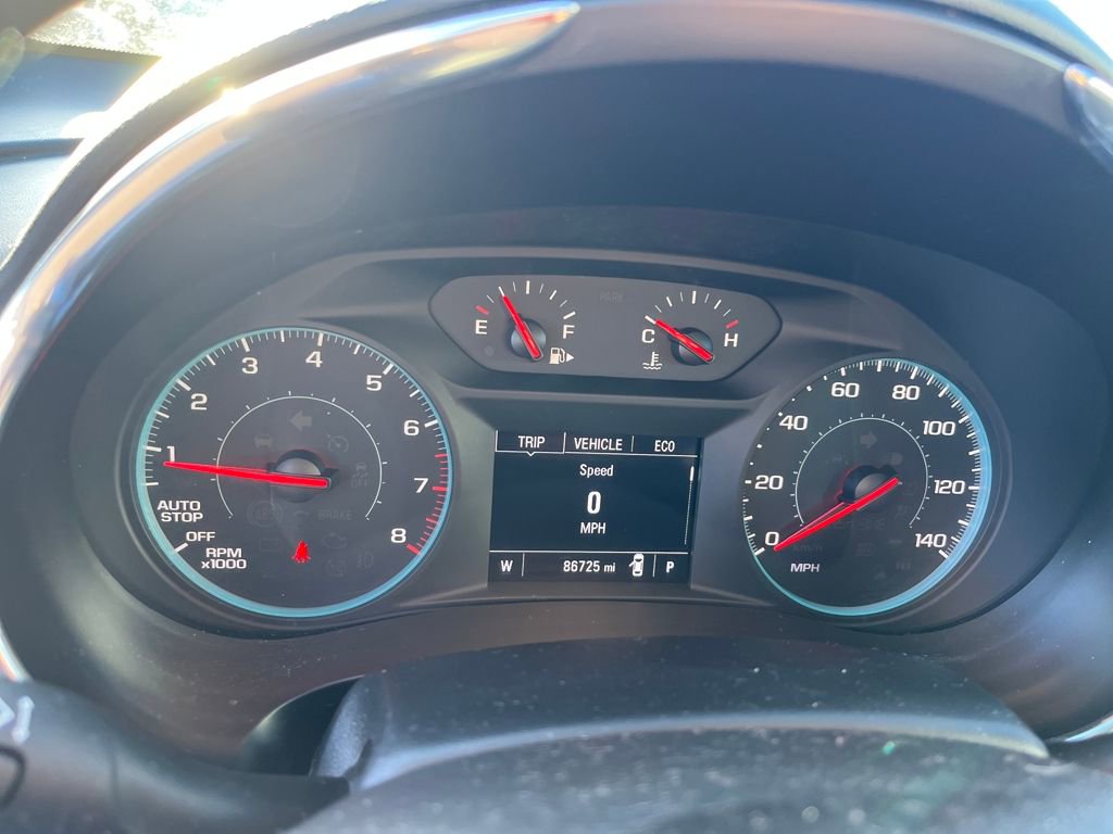 Used 2020 Chevrolet Malibu LT image 9