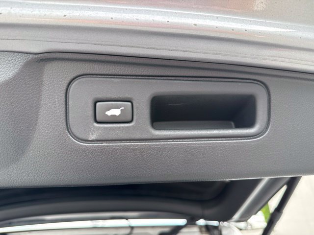 Used 2024 Honda Passport EX-L image 9