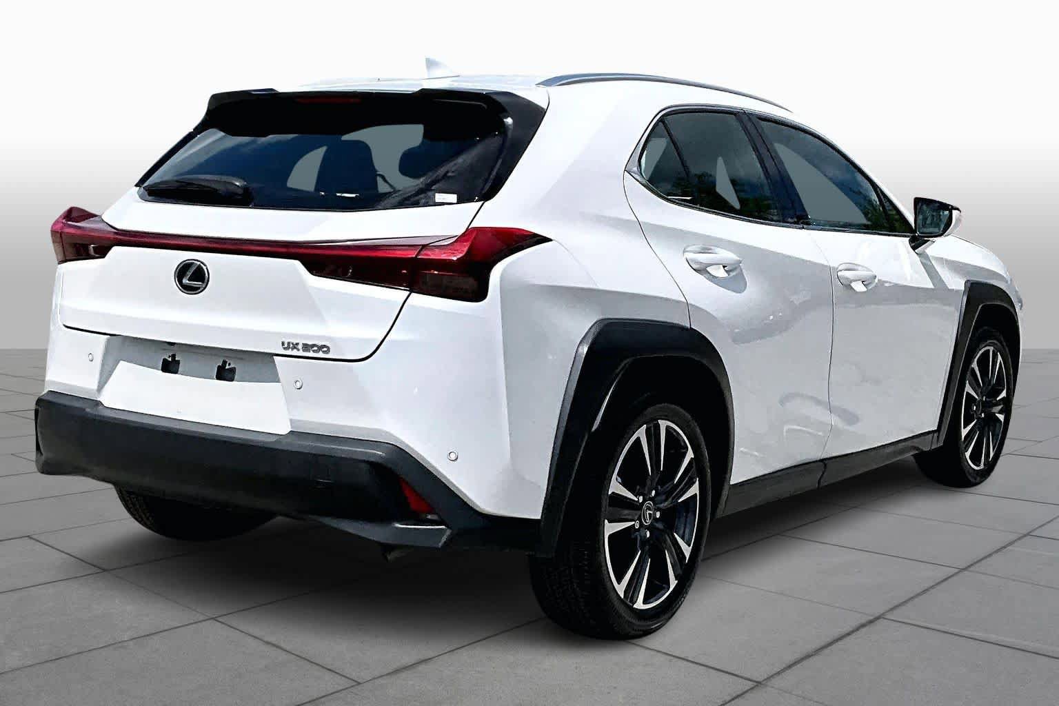 Used 2021 Lexus UX 200 w/ Accessory Package (Z1) image 13