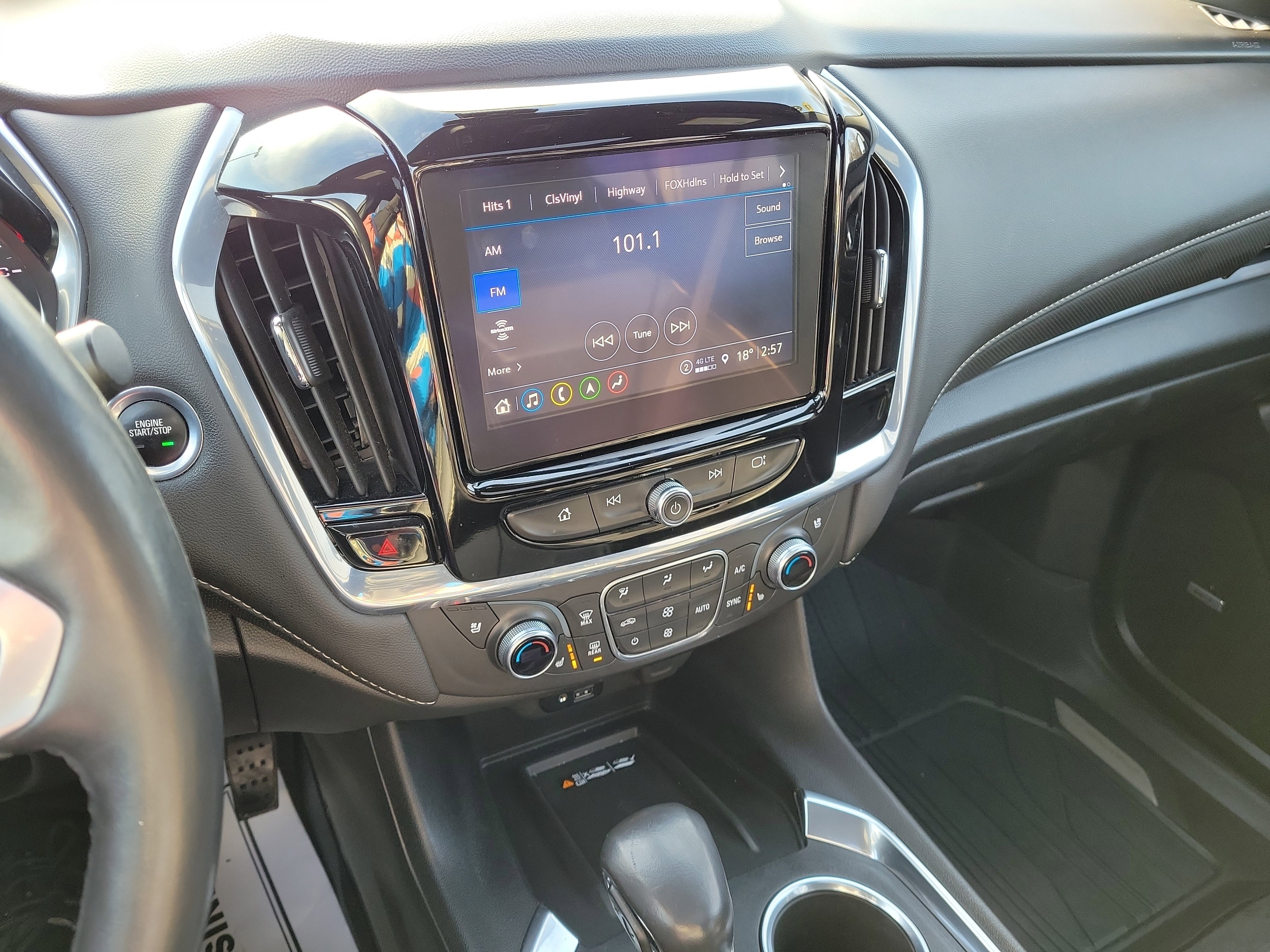 Used 2022 Chevrolet Traverse Premier w/ LPO, Floor Liner Package image 25