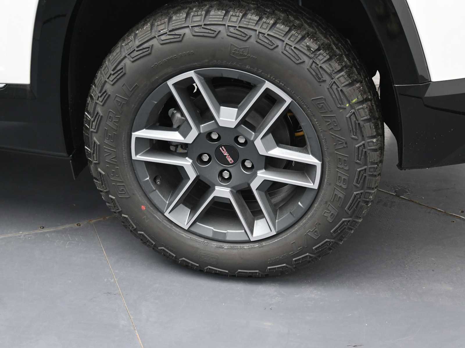 New 2026 GMC Terrain AT4 w/ LPO, Floor Liner Package image 4