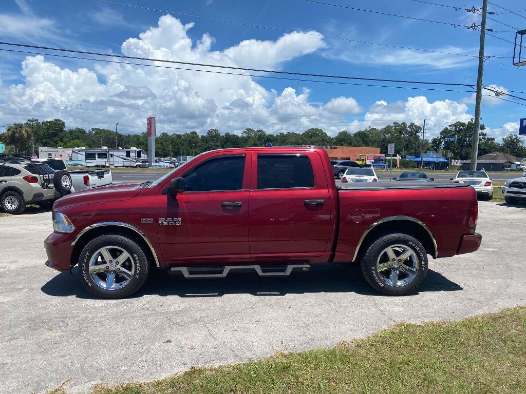 Used 2014 RAM 1500 Express AWD/4WD image 1