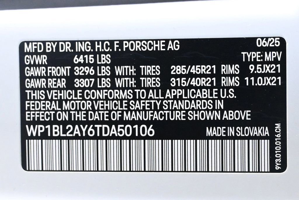 Certified 2026 Porsche Cayenne S image 31