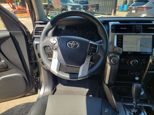 Certified 2021 Toyota 4Runner SR5 Premium w/ Moonroof Package AWD/4WD image 17