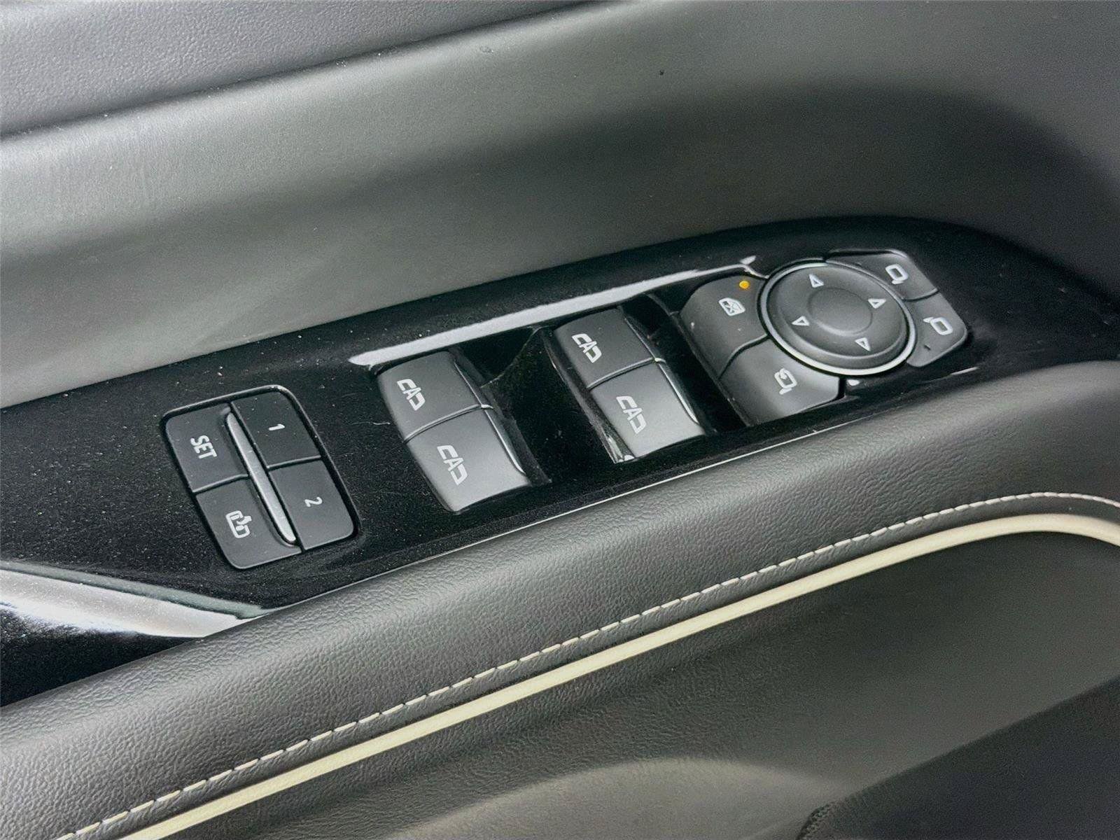 Certified 2024 Cadillac Escalade ESV Sport Platinum w/ LPO, ONYX Package AWD/4WD image 18