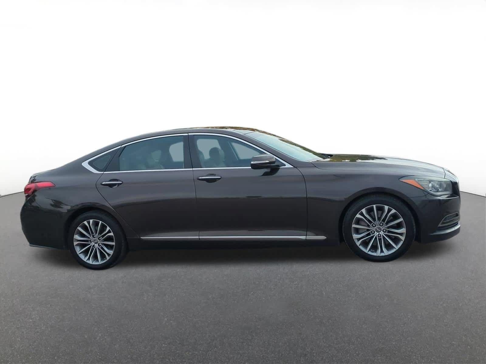 Used 2015 Hyundai Genesis 3.8 w/ Option Group 03 RWD image 7