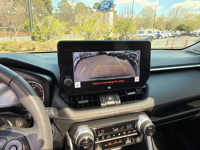 Used 2023 Toyota RAV4 XLE Premium image 7