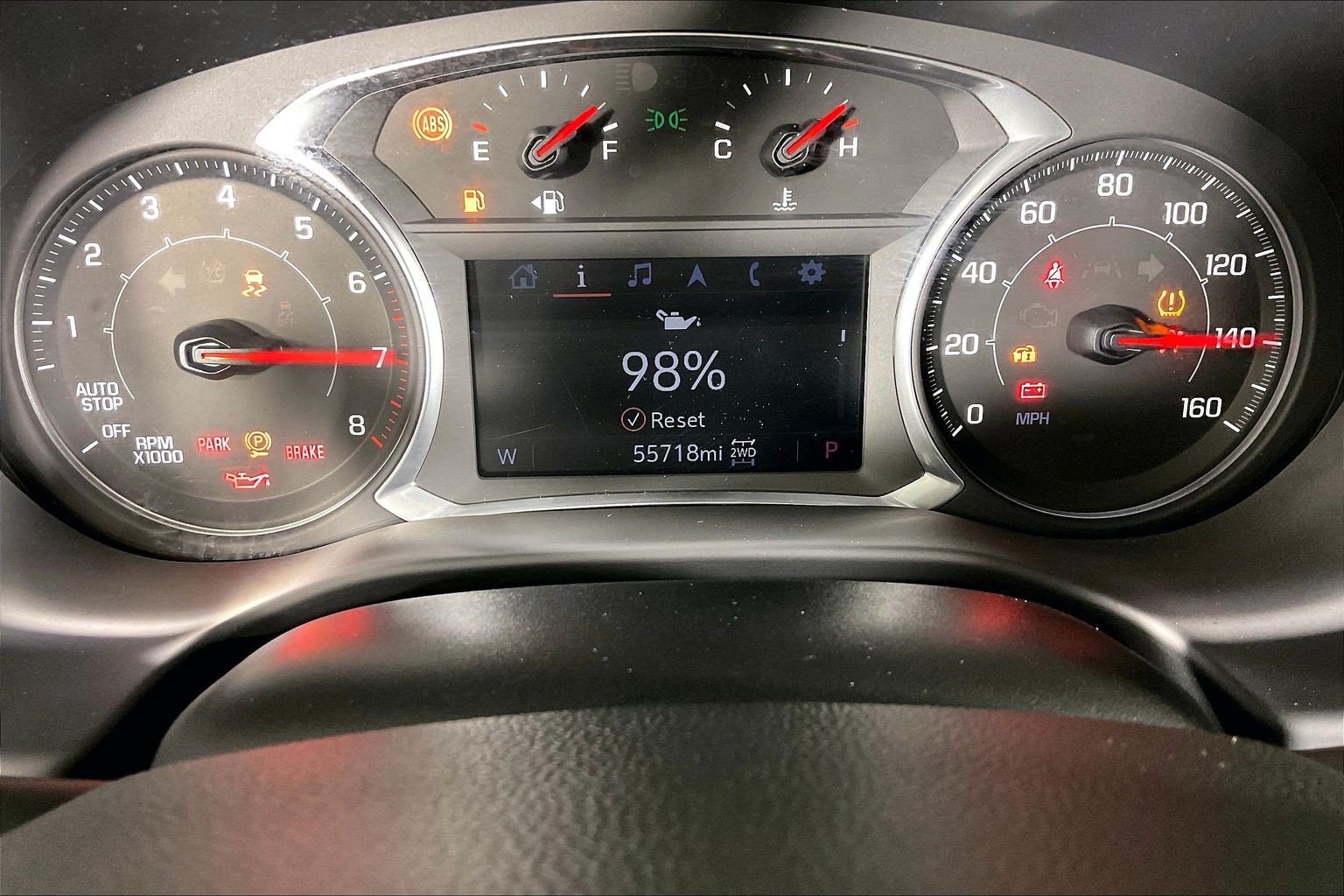 Used 2021 GMC Acadia SLT w/ LPO, Adventure Package AWD/4WD image 18