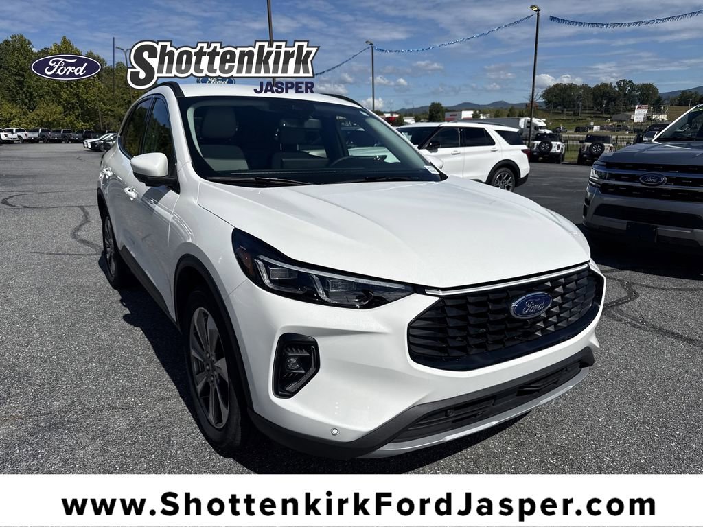 Used 2023 Ford Escape Platinum