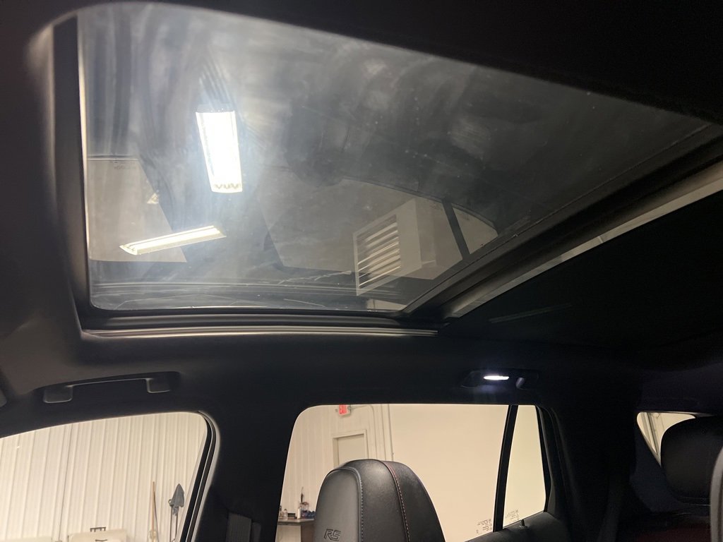 Certified 2025 Chevrolet Equinox RS w/ Safety and Technology Package image 17