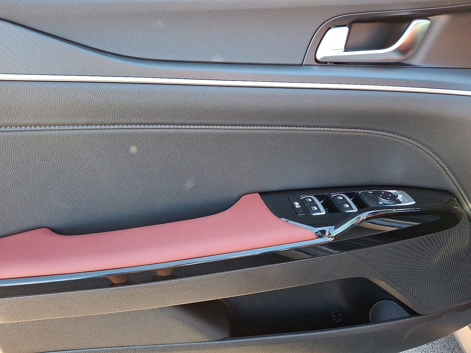 New 2026 Kia K5 GT-Line w/ GT-Line Red Interior Package image 5