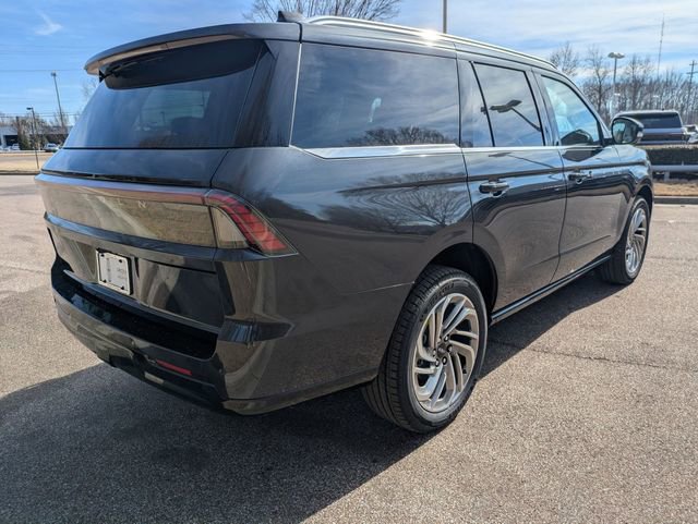 New 2026 Lincoln Navigator Reserve AWD/4WD image 11