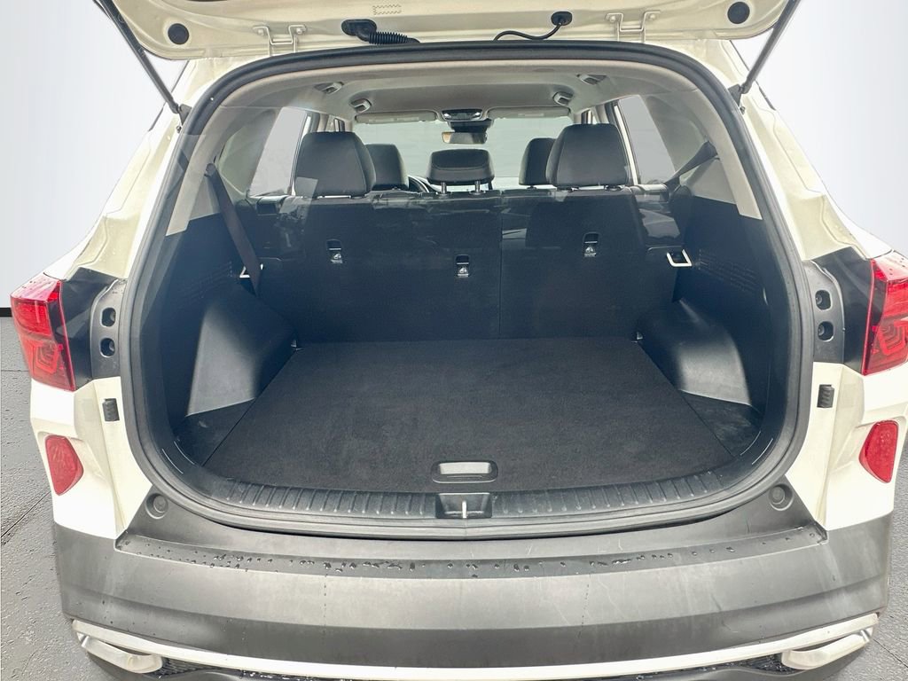 Certified 2022 Kia Seltos S FWD image 23