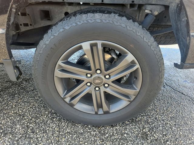 Certified 2022 Ford F150 XLT w/ Equipment Group 302A High image 6