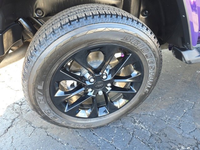 Used 2023 Jeep Wrangler Unlimited Sahara w/ Cold Weather Group image 56