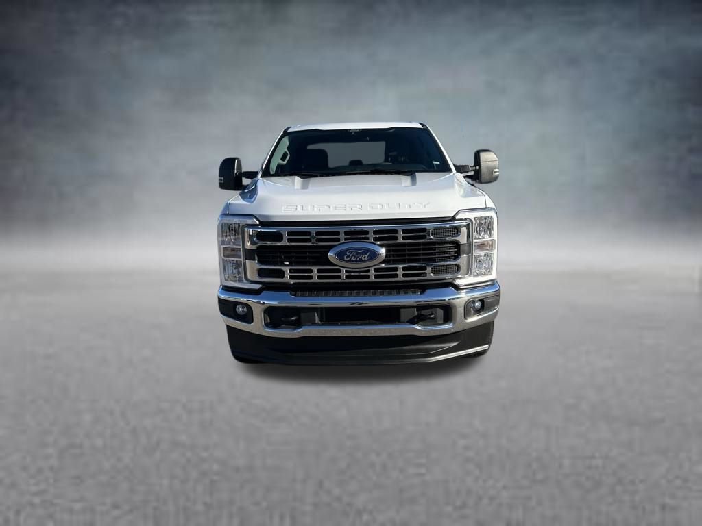 Used 2025 Ford F250 XLT AWD/4WD image 9