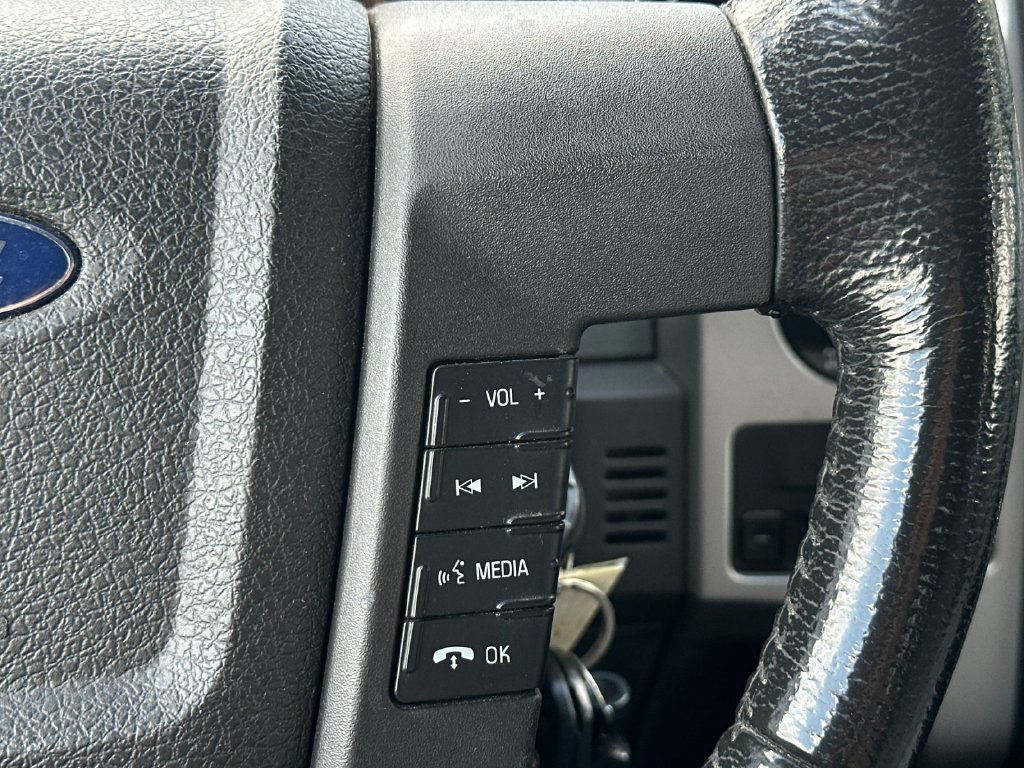 Used 2013 Ford F150 XLT w/ Luxury Equipment Group RWD image 22