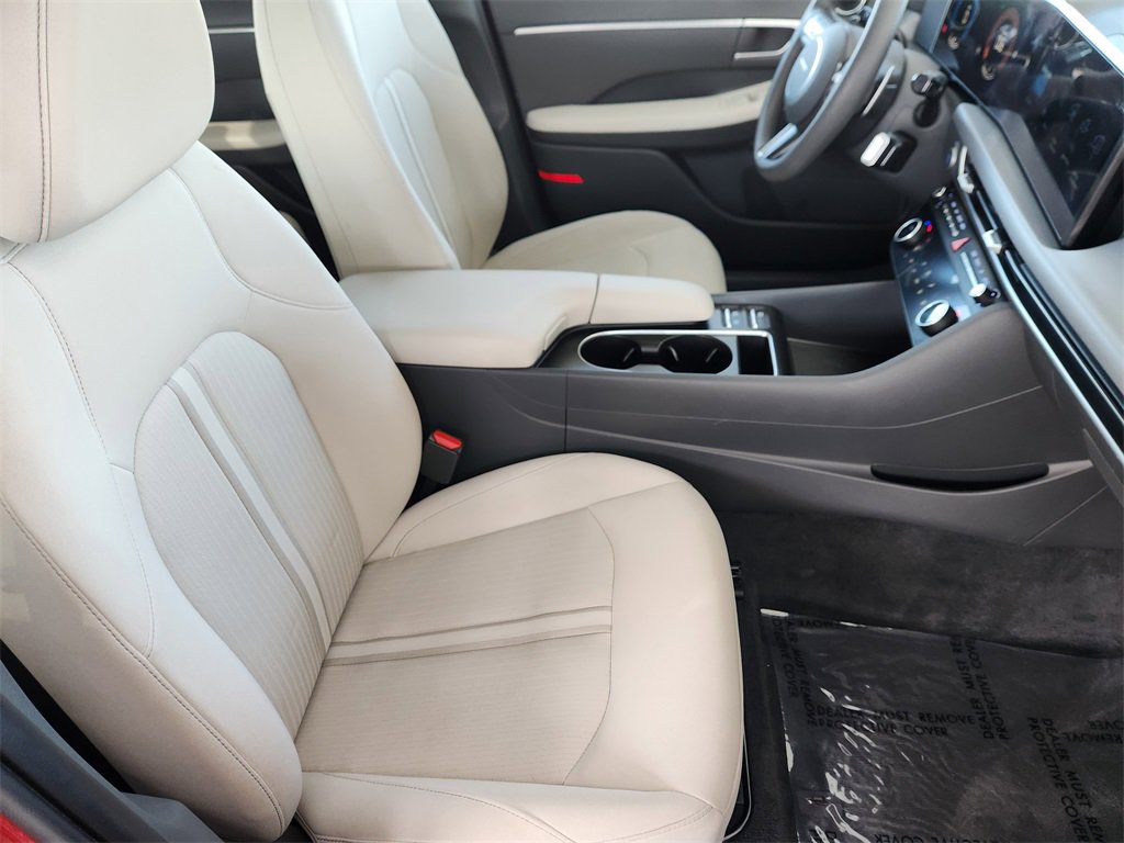 Used 2024 Hyundai Sonata SEL image 14