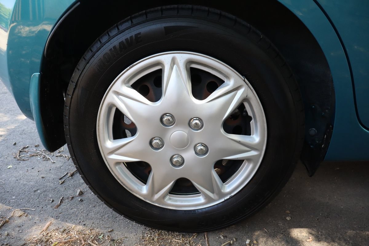 Used 2015 Nissan Versa Note SV FWD image 42