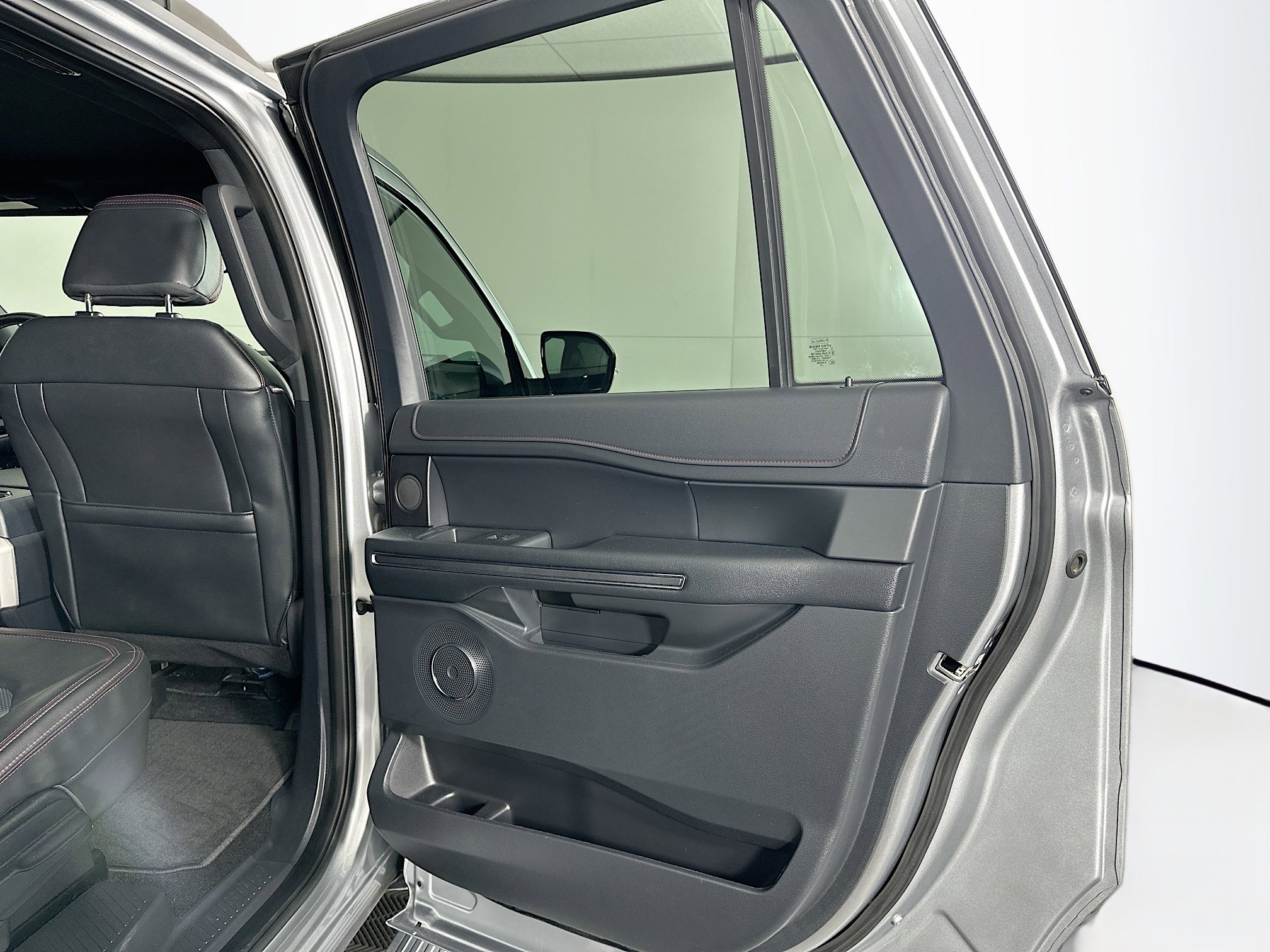 Used 2022 Ford Expedition Max Limited AWD/4WD image 33