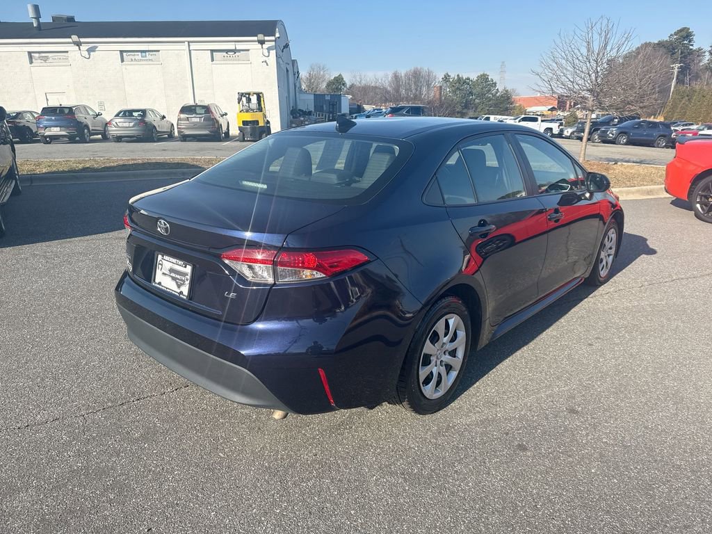 Used 2024 Toyota Corolla LE image 6