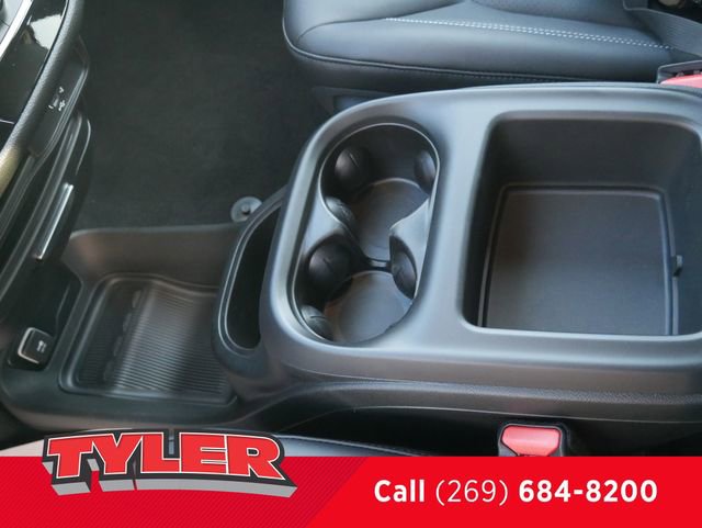 New 2026 Chrysler Pacifica Select AWD/4WD image 37