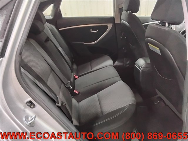 Used 2016 Hyundai Elantra GT FWD image 15