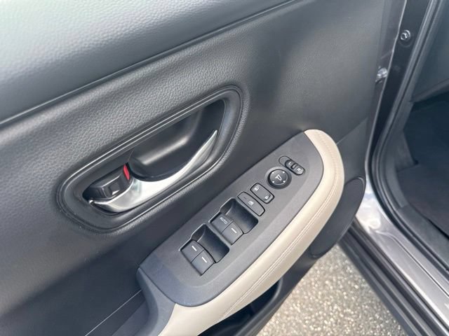 Used 2023 Honda HR-V LX image 22