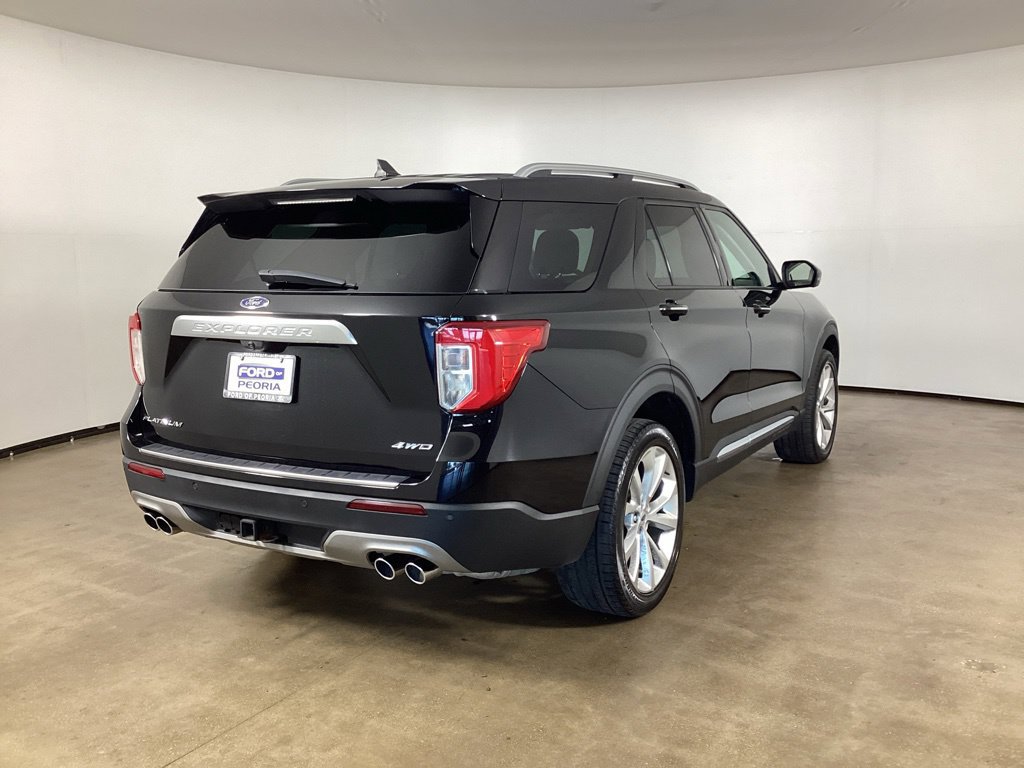 Used 2022 Ford Explorer Platinum w/ Equipment Group 601A AWD/4WD image 5