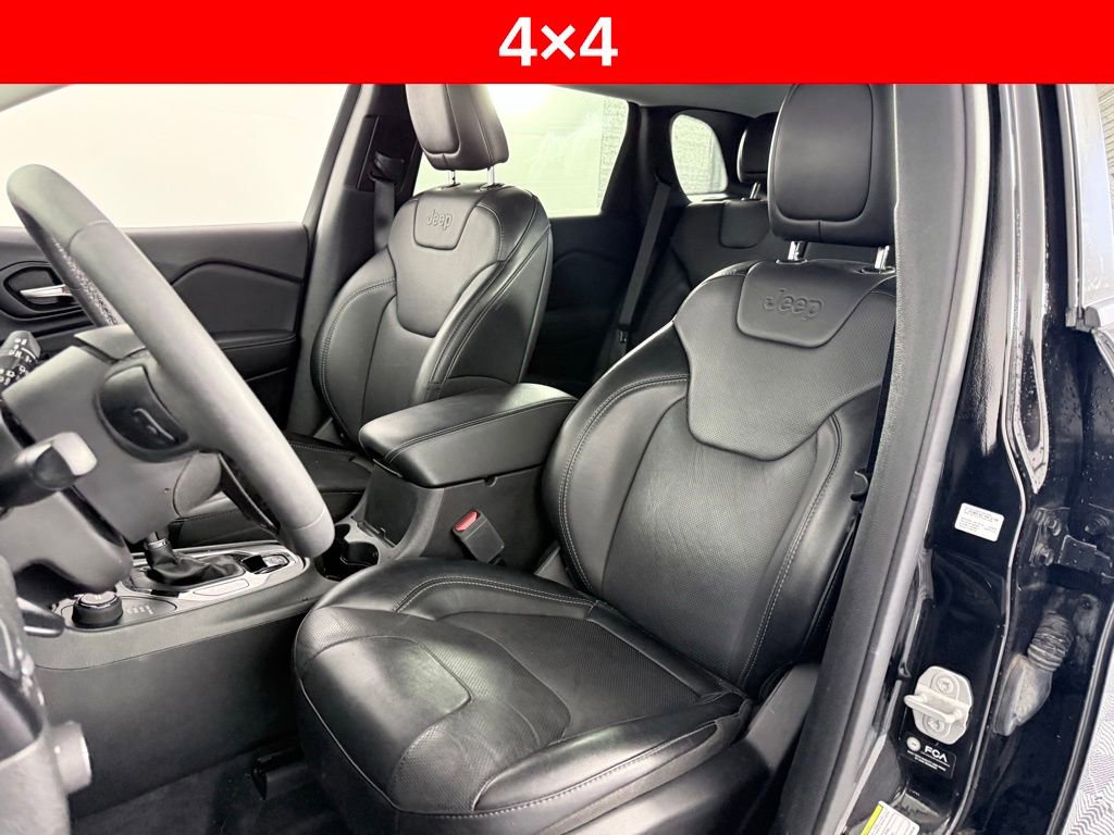 Used 2023 Jeep Cherokee Altitude Lux image 11