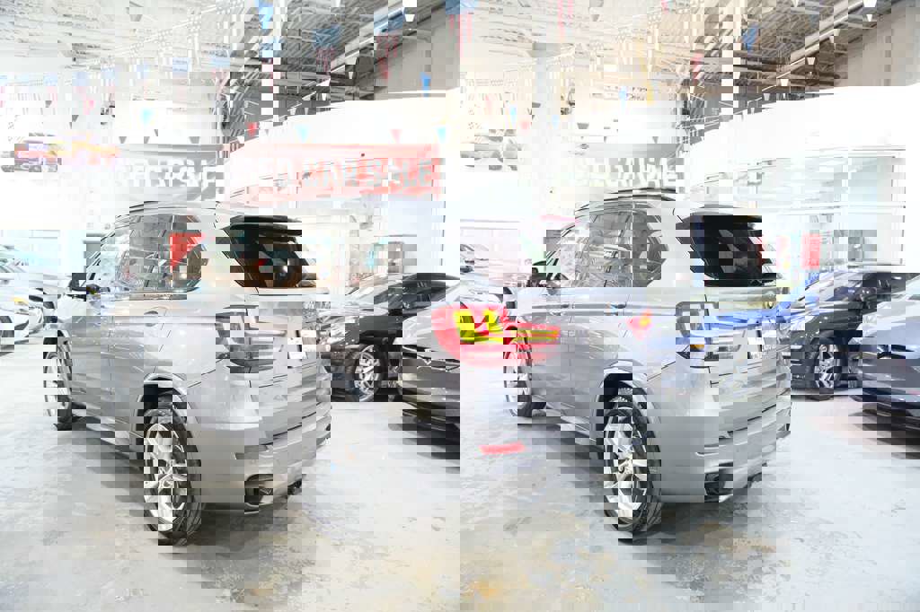 Used 2018 BMW X5 xDrive50i image 8